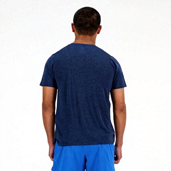 T-shirt sport New Balance homme matériau excellent coupe